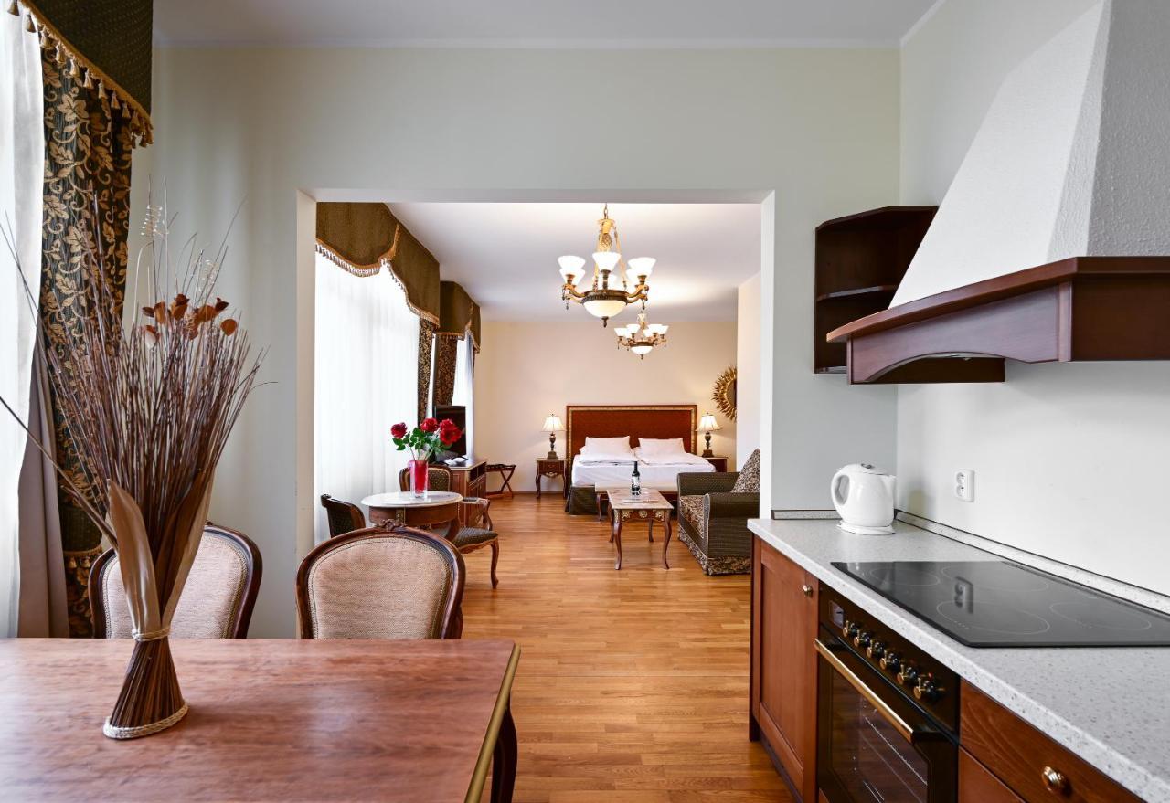 Residence Romanza Mariánské Lázně Kültér fotó