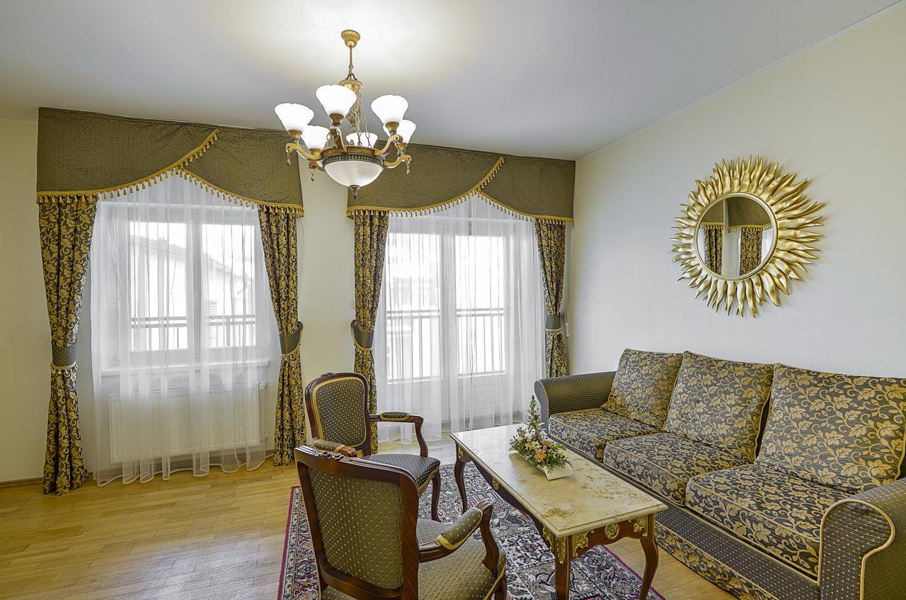 Residence Romanza Mariánské Lázně Kültér fotó